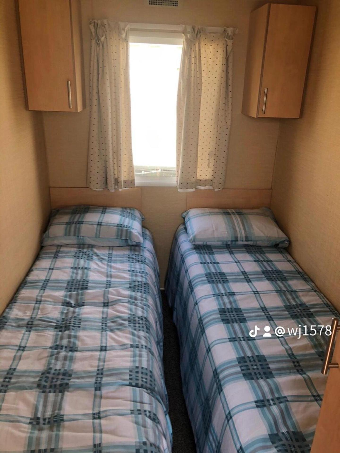 Adorable 2 Bedroom Caravan In แคลกตัน-ออน-ซี ภายนอก รูปภาพ