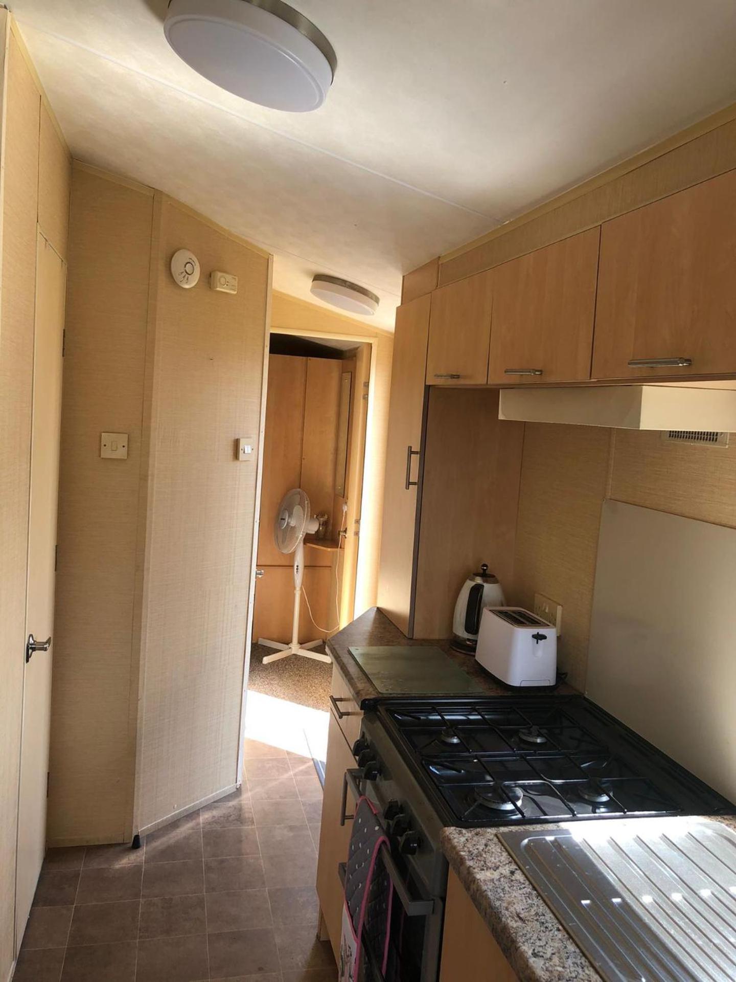 Adorable 2 Bedroom Caravan In แคลกตัน-ออน-ซี ภายนอก รูปภาพ
